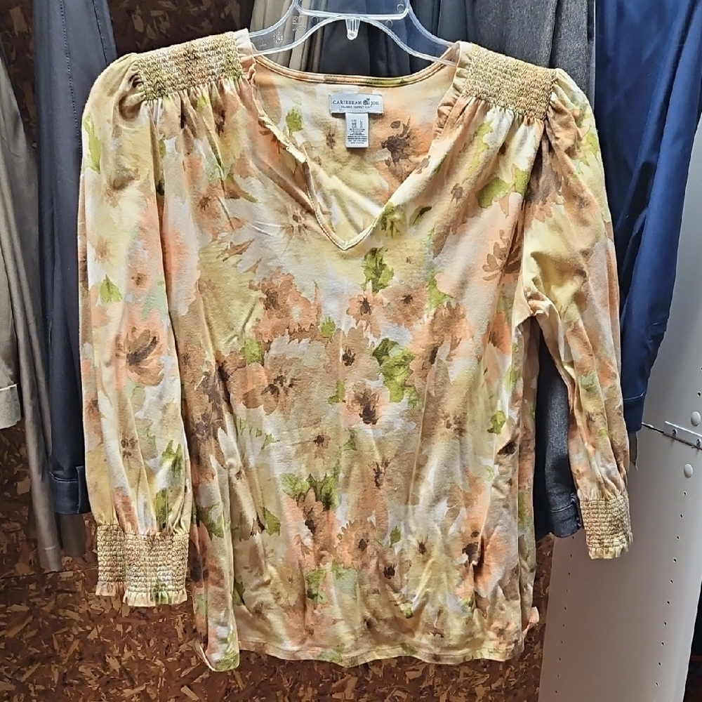 Womens Caribbean Joe Floral V-Neck Top - Peach, Tan, Brown, White, Green